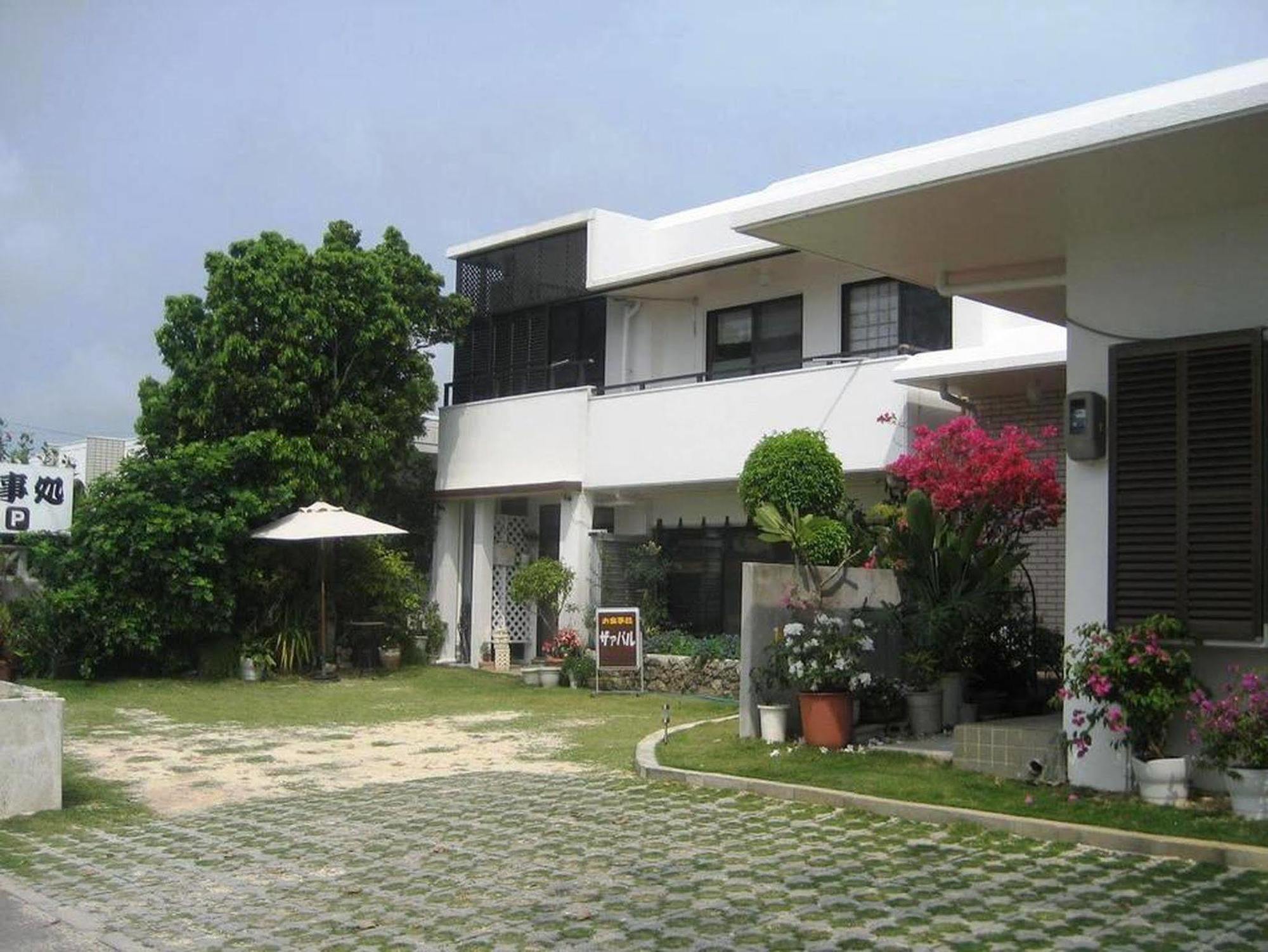 Minshuku Zabaru Hostel Ishigaki  Exterior photo